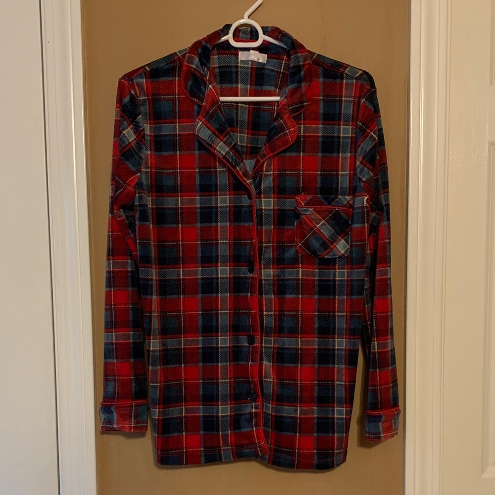 Secret Treasures Plaid Red and Blue Pajama Top